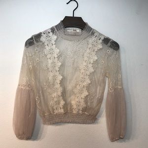 Beautiful laced  blouse.